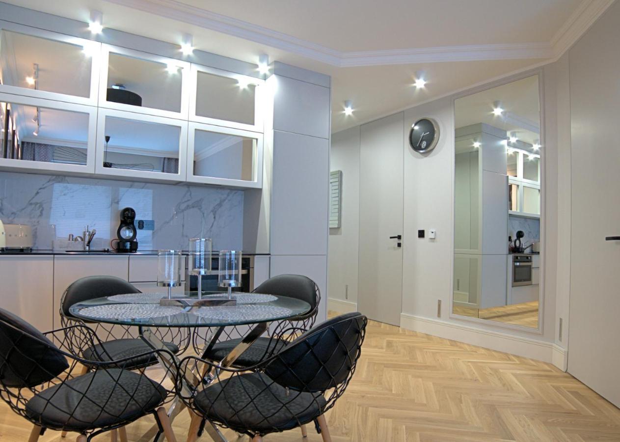 Blue Velvet Premium Apartments III Торунь Экстерьер фото